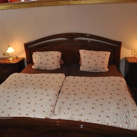 Almen-kraeuter-oberreiter 아파트